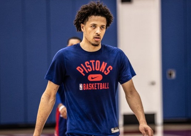 并且由当下 并且由当下